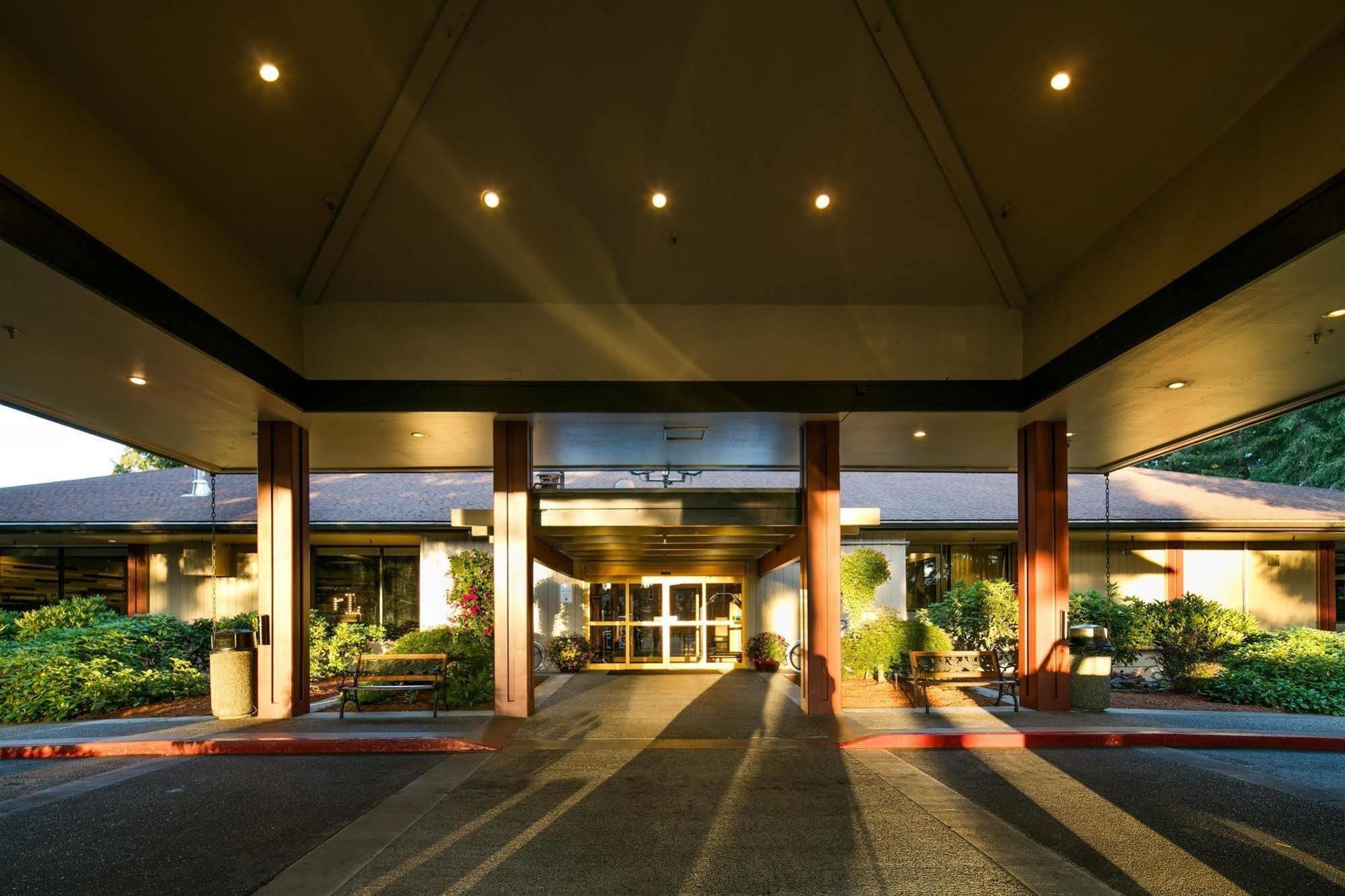 Olympia Hotel At Capitol Lake Экстерьер фото
